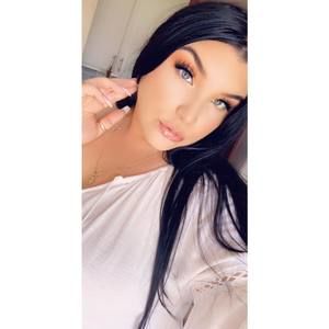 Meet your Posher, Lexi